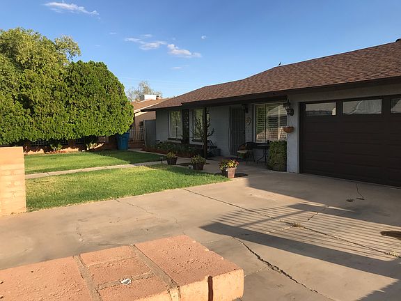 2nd image of 3854 W Caribbean Ln