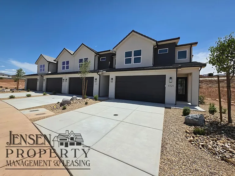 6121 S Cygnus Dr — Photo 2