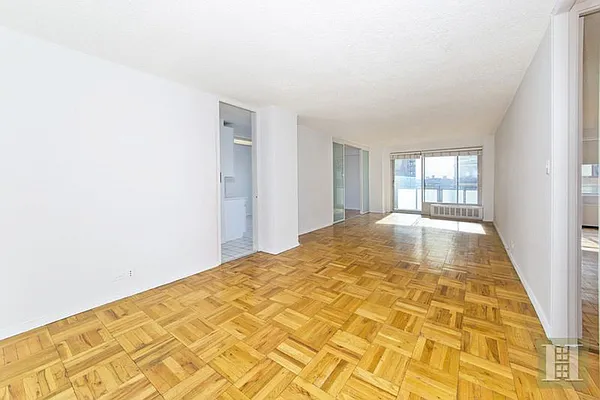 Rented by Halstead Real Estate | media 14