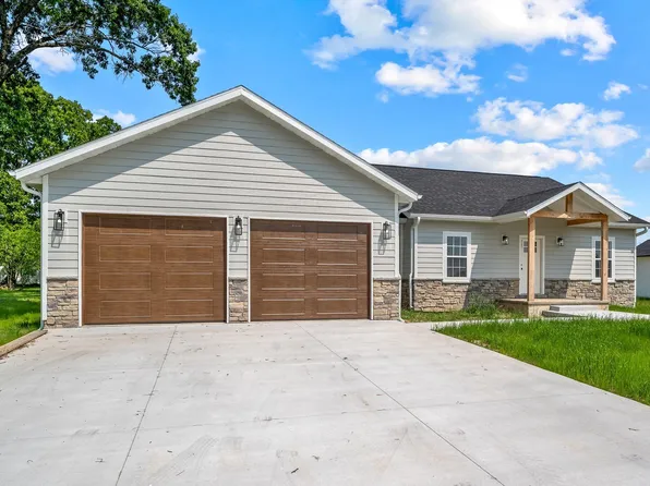 2800 Town Drive, Mountain Grove, MO 65711