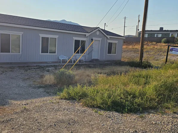 328 S Sheridan St, Stockton, UT 84071
