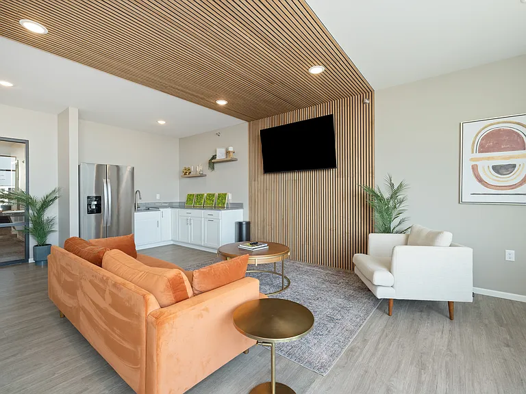 The Haven on Veterans — Photo 20