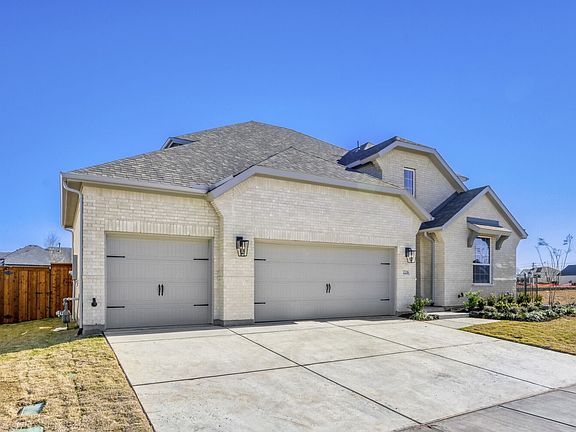 3rd image of 2226 Ten Mile Creek Rd