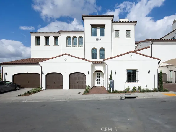 8890 Los Coyotes 200 Ct, Buena Park, CA 90621