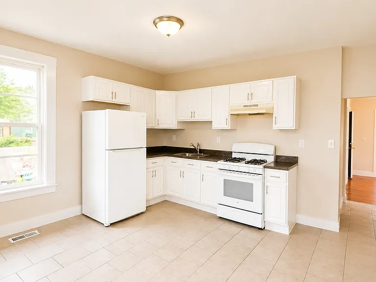 48 Fulton St #1 — Photo 16