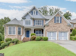 7444 Shady Glen Dr, Flowery Branch, GA