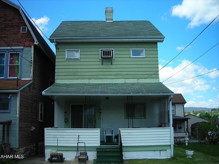 Listing photo 3