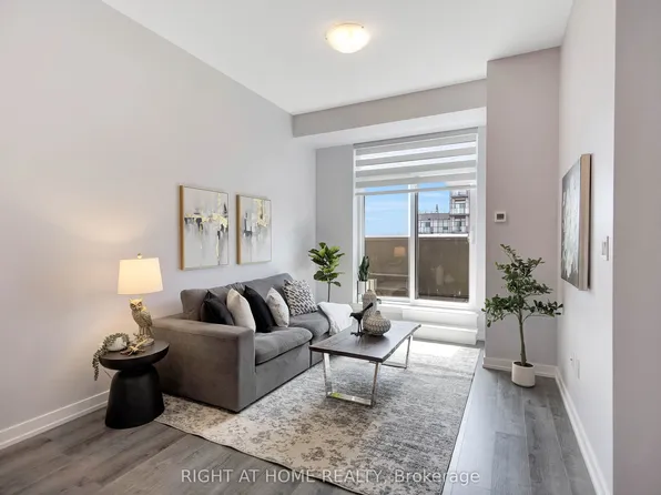 470 Dundas St E, Hamilton, ON