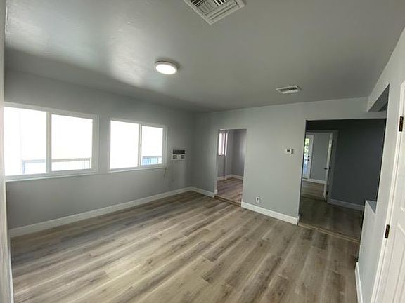 4th image of 1413 N Kingsley Dr