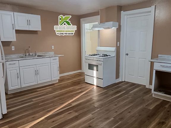 4th image of 3297 W 30th St