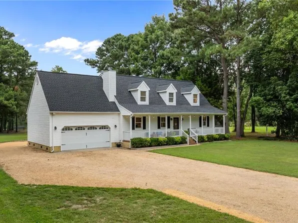 6353 Drum Point Ln, Gloucester, VA 23061