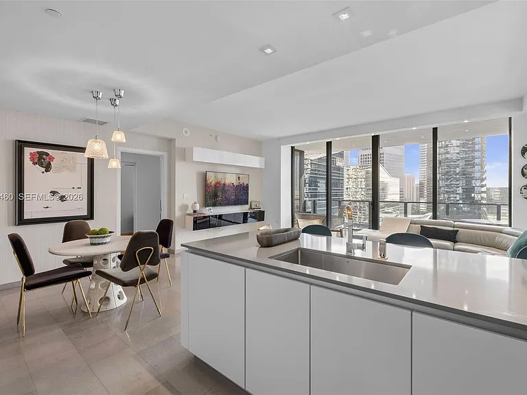 88 SW 7th St #1201 — Photo 22