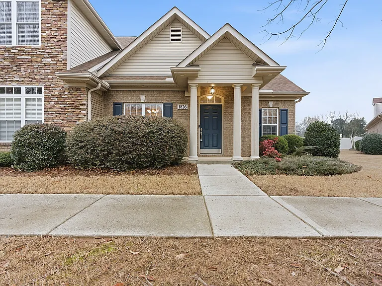 1826 Rushing Wood Dr NW — Photo 1