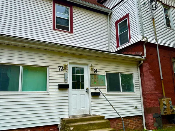 74 Glenwood St Floor 3, Malden, MA 02148