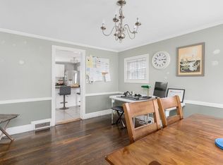 20 Maywood Dr, West Warwick, RI 02893