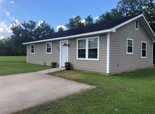 230 Burnett St, Brazoria, TX 77422
