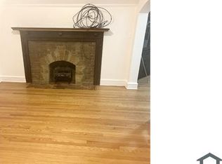 4635 W Fond Du Lac Ave, Milwaukee, WI 53216