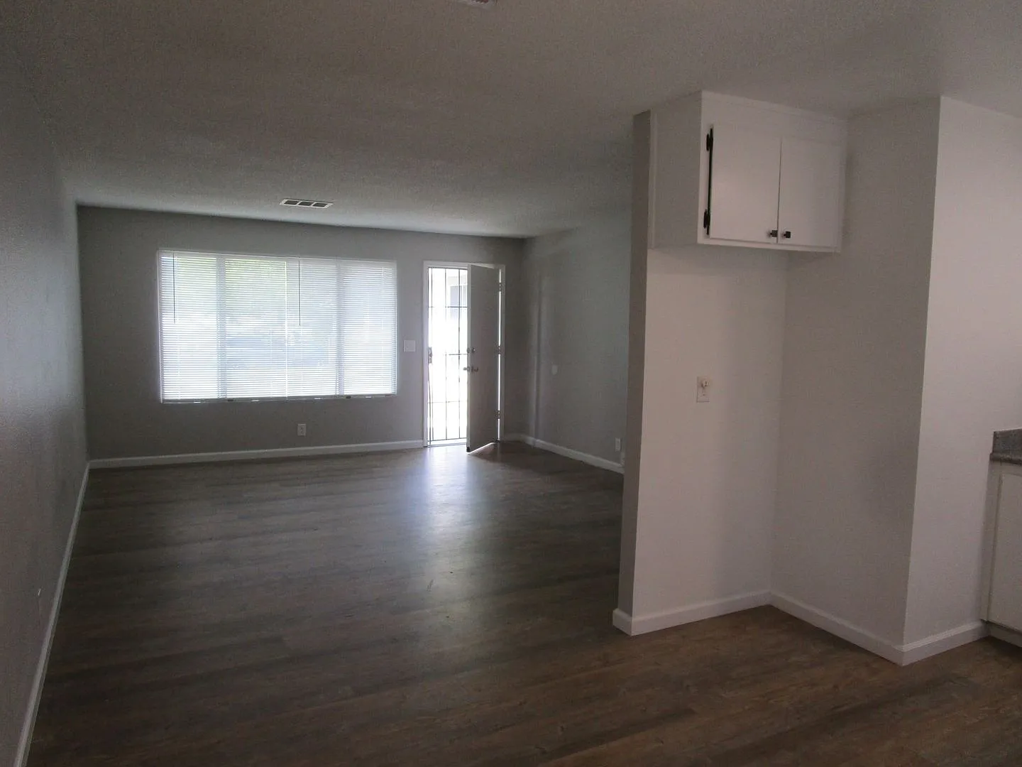 Callen A & B, 1426 — Photo 3