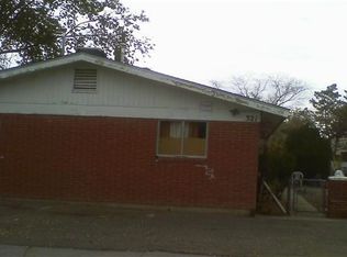 321 Dallas St NE, Albuquerque, NM 87108