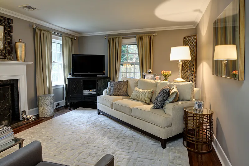 3 bed, 2.5 bath, $5,200 — Photo 2
