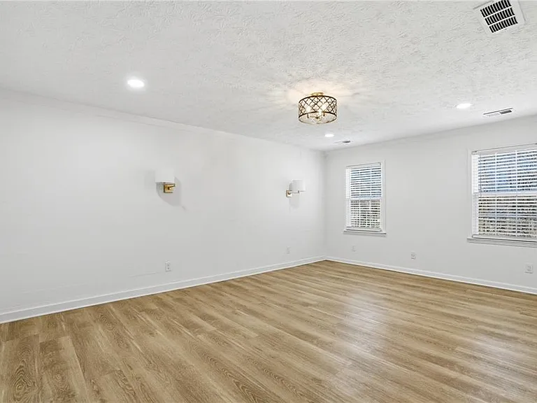 313 Summit Ridge Dr — Photo 11