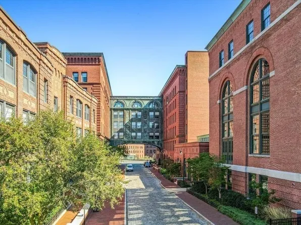 1245 Adams St #B210, Dorchester, MA 02124