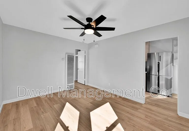 2176 Bacon St — Photo 8
