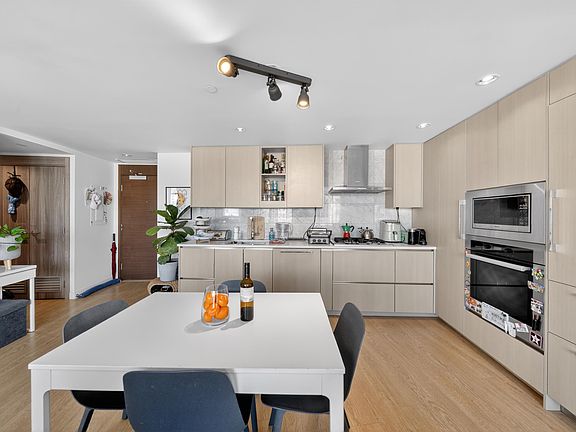5th image of 89 Nelson St #2001