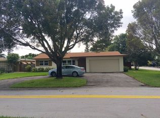 1798 NW 39th Pl, Oakland Park, FL 33309
