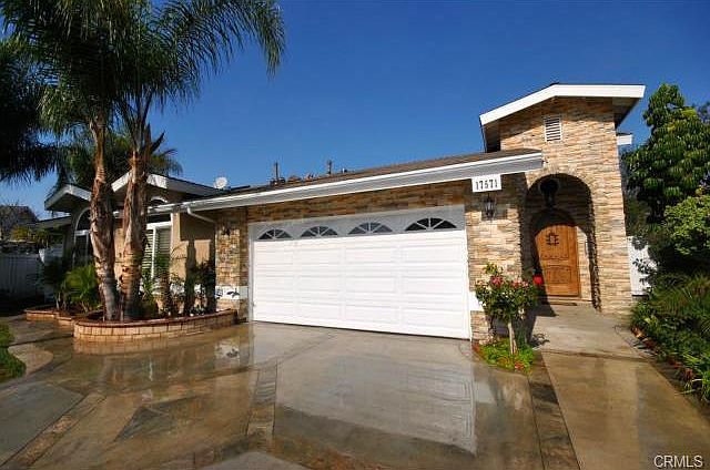 1st image of 17571 Newark Cir
