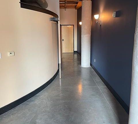 4th image of 1114 Lucas Ave #407