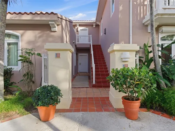 (undisclosed Address), Fajardo, PR 00738