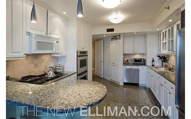 Rented by Douglas Elliman | media 3