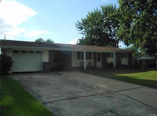 1101 Central Pkwy, O'Fallon, MO 63366