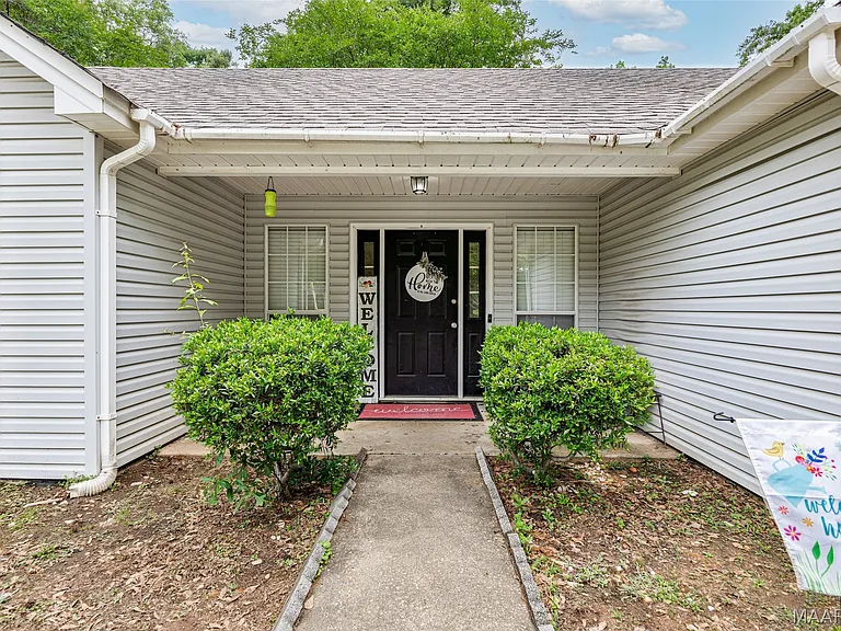 105 Foxwood Ct — Photo 6