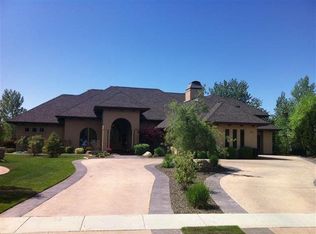 1114 E Riversong Dr, Eagle, ID 83616