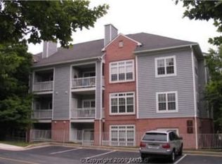 9203 Groffs Mill Dr, Owings Mills, MD 21117