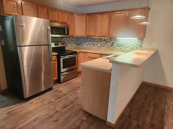 1537 Serenity Ln, Waconia, MN 55387
