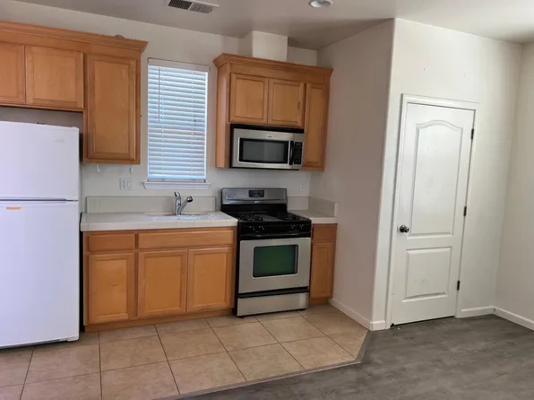 372 W Erics Way, Tracy, CA 95391