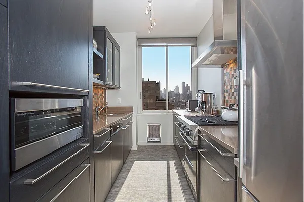 Rented by Stribling | media 18