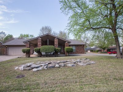 9219 E 68th St, Tulsa, OK, 74133