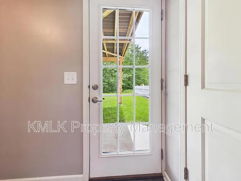4037 N Steels Cir — Photo 58