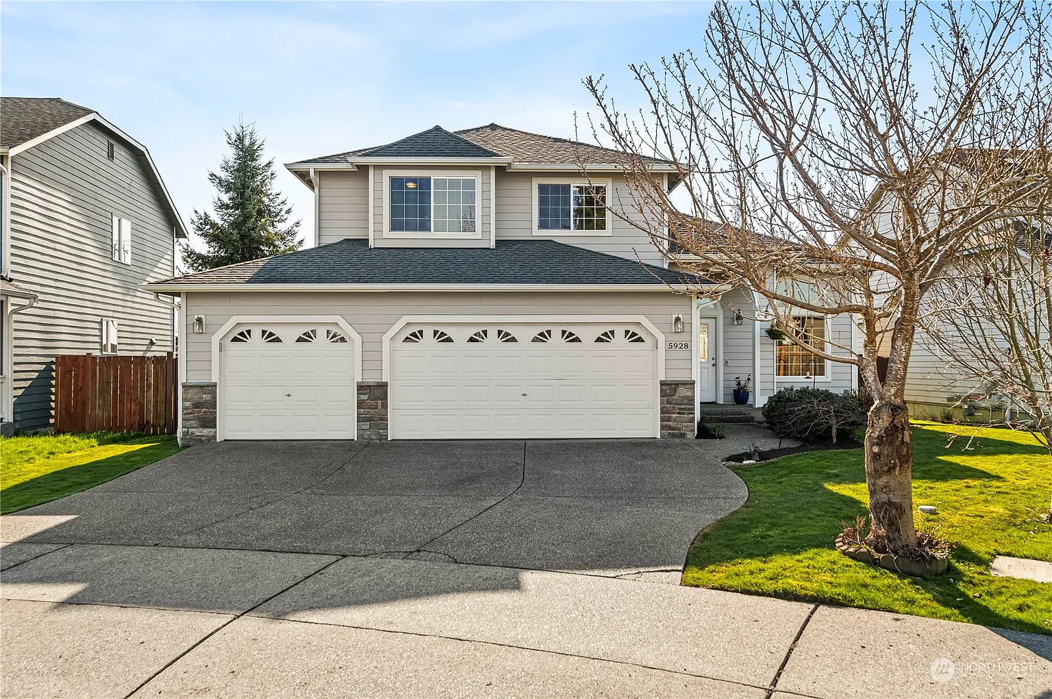 5928 59th Drive NE photo 1