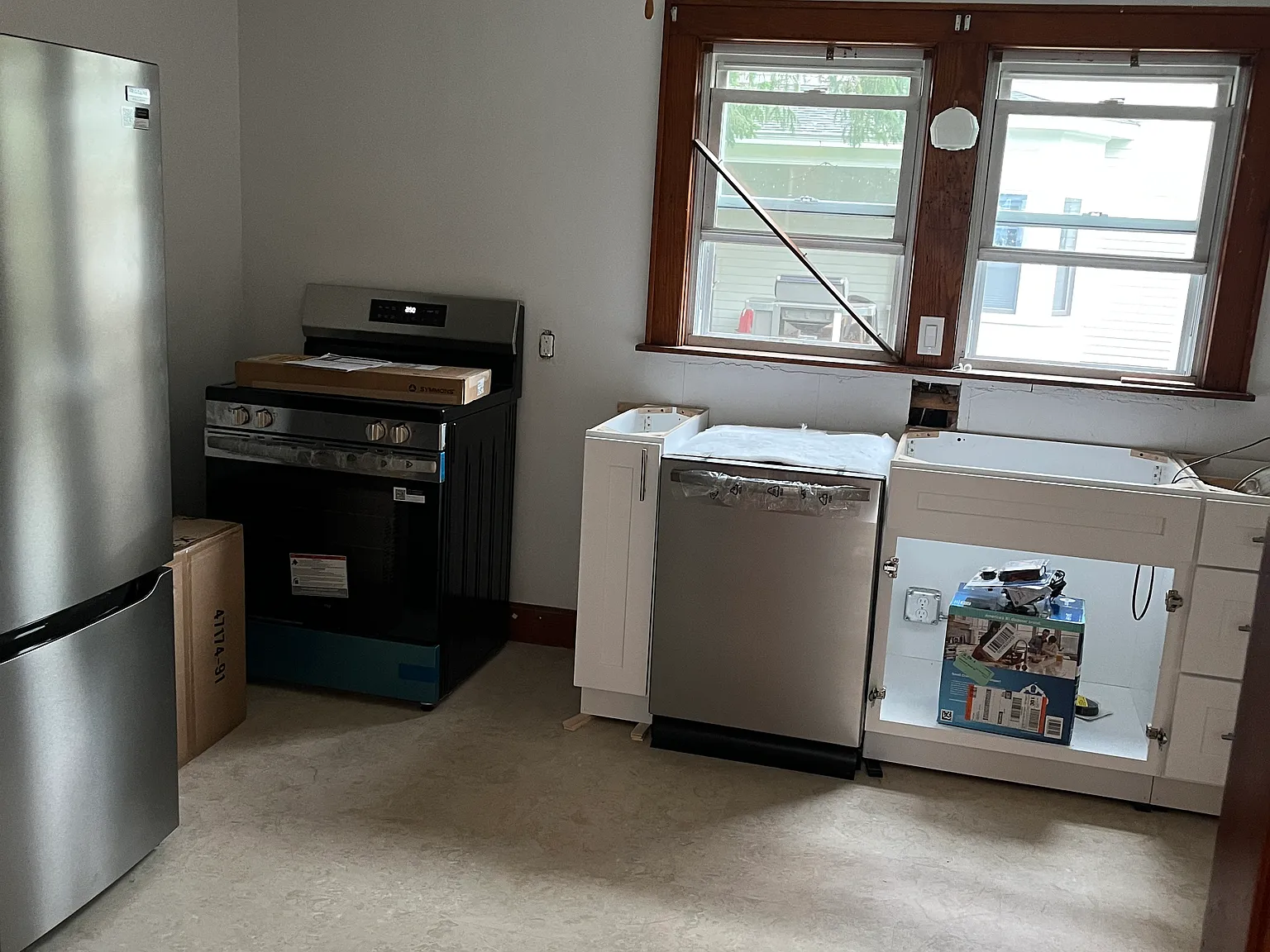 2 bed, 1239 sqft, $2,100 — Photo 3