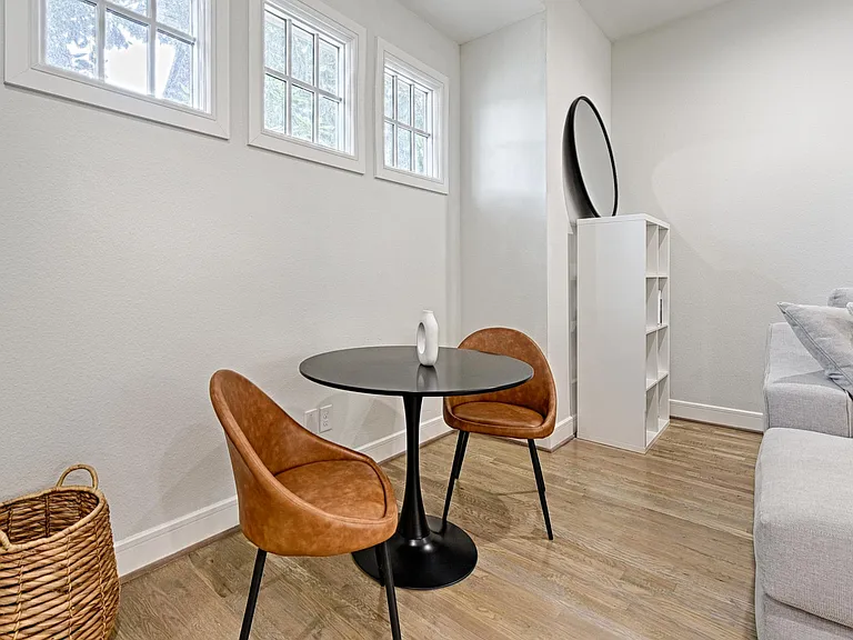5089 Gaston Ave — Photo 7