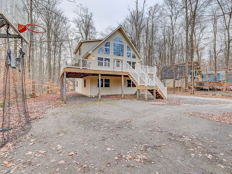 309 Stroud Ct — Photo 37