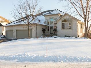 4400 Weston Ln N, Plymouth, MN 55446