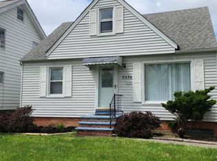 5536 Grasmere Ave, Maple Heights, OH 44137