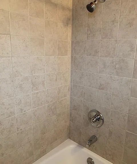 140 La Rue Ave — Photo 6