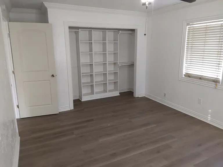 10934 Horton St — Photo 7